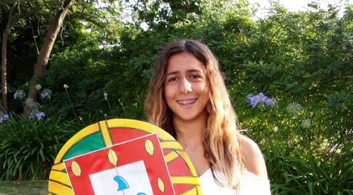 Mafalda Lopes recebe o Tiago Pires Award by ANSurfistas