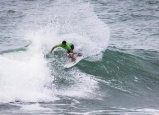 Vasco Ribeiro finalista vencido no Anglet Pro, em França