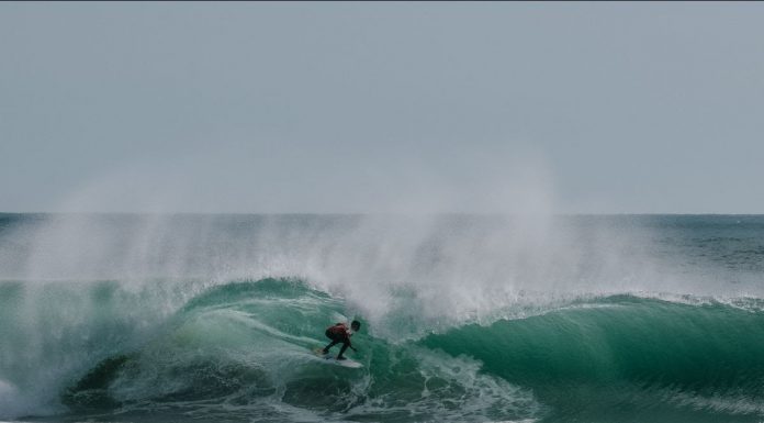 Liga MEO Surf – Candidatos ao título superaram chegada do Furacão Lorenzo a Carcavelos