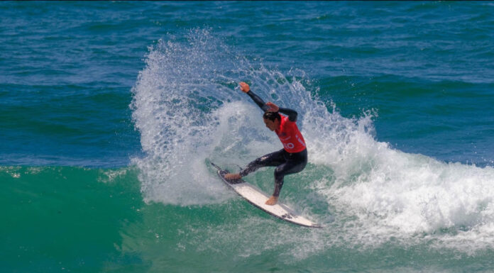 Liga MEO Surf: Tomás Fernandes e Gabriela Dinis destacam-se no dia inaugural do Allianz Ericeira Pro