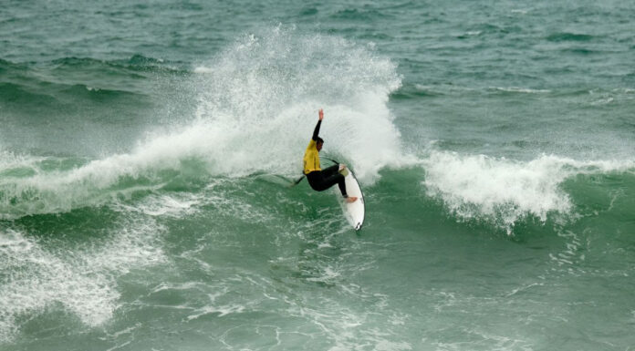 Liga MEO Surf – Nova geração dá o mote no arranque do Somersby Porto Pro